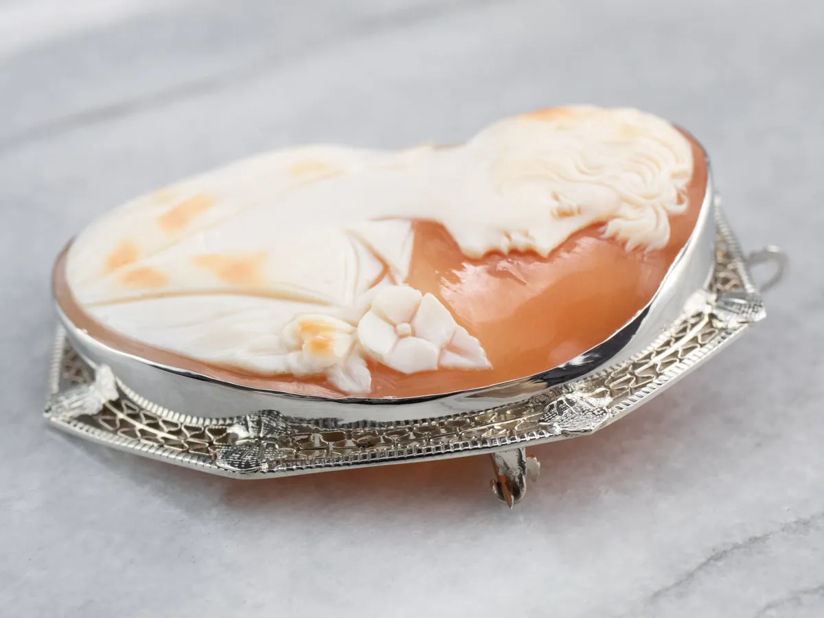 A Gentlemen's Cameo Brooch or Pendant