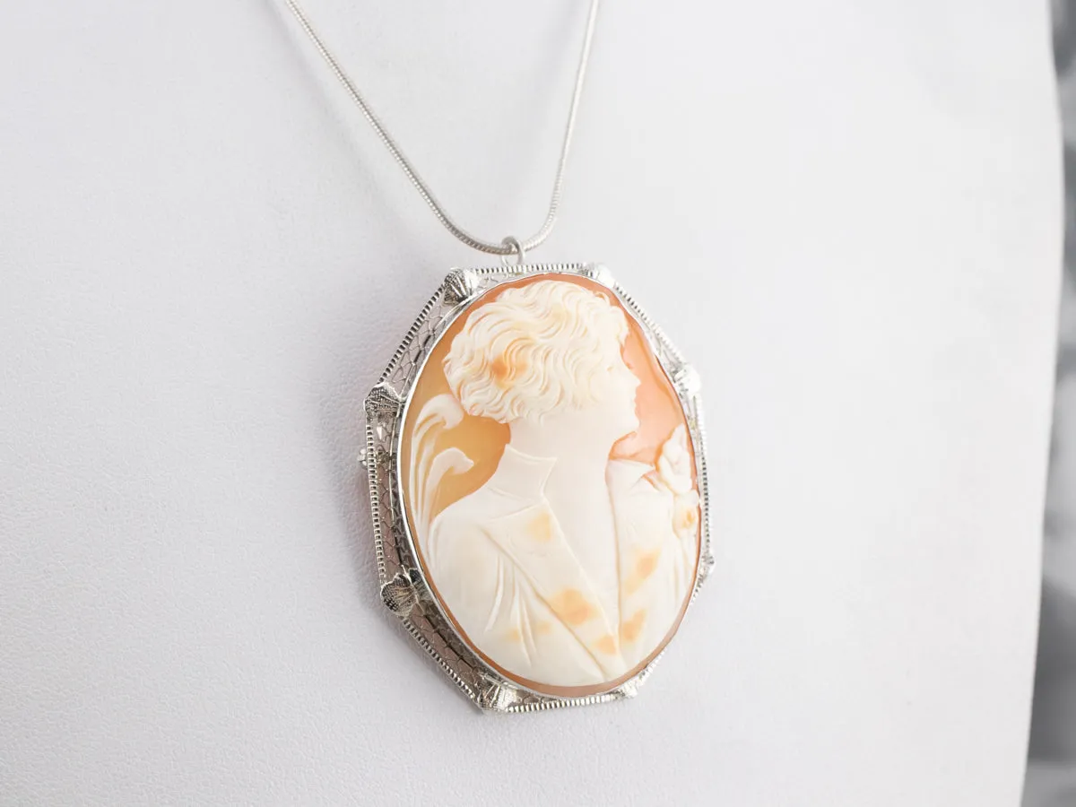 A Gentlemen's Cameo Brooch or Pendant