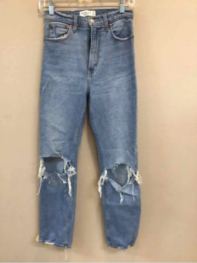 ABERCROMBIE & FITCH SIZE 2 Ladies JEANS