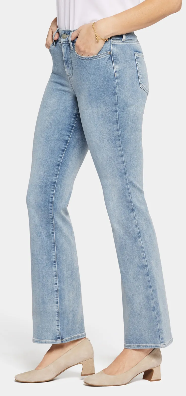 Blake High Rise Slim Flare Lichtblauw Premium Denim | Haley