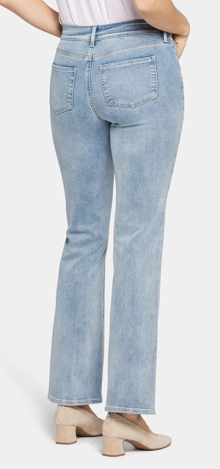 Blake High Rise Slim Flare Lichtblauw Premium Denim | Haley