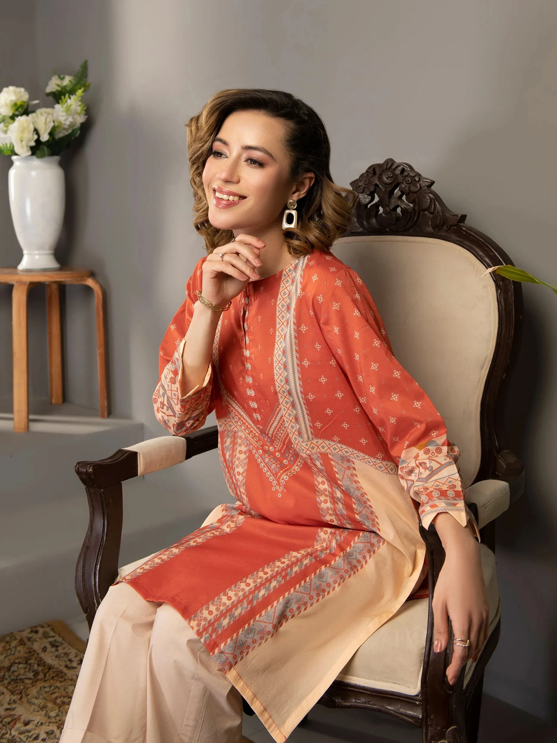 Limelight Lawn Pakistani Kurta LIM301