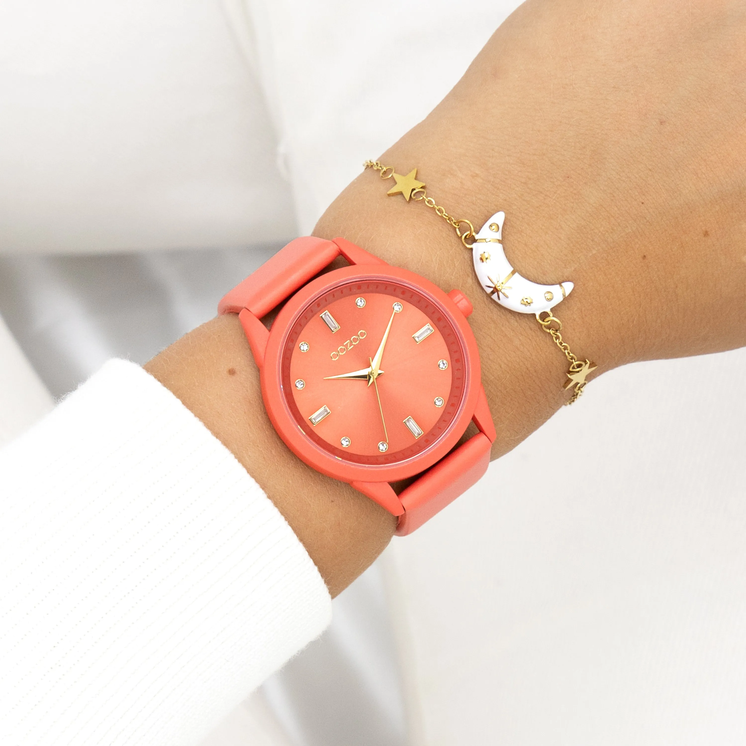 Pink shell coloured OOZOO watch with pink shell coloured leather strap - C11285