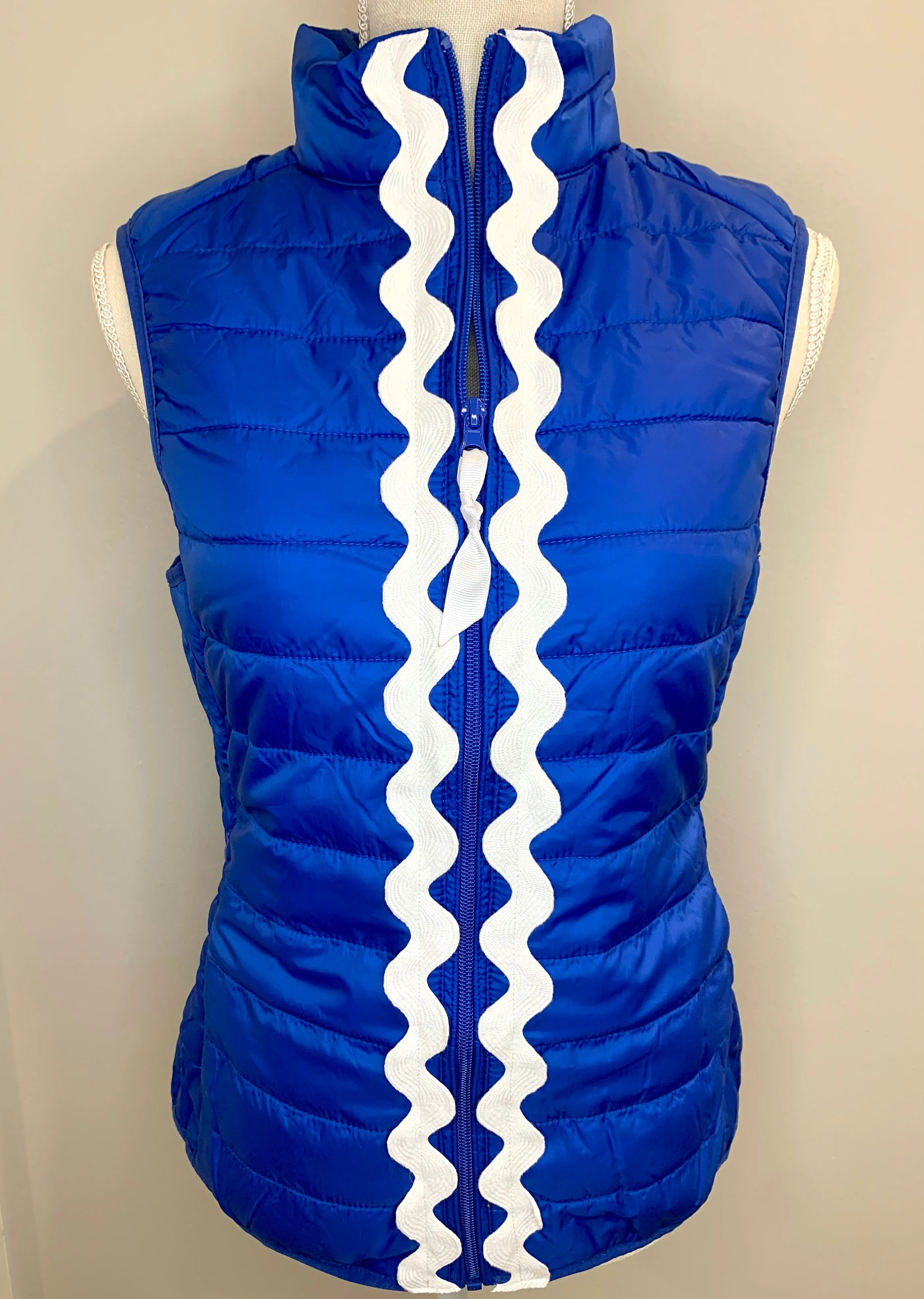 SALE - XS ONLY - Maggie May Jumbo Ric Rac Puffer Vest (PF22) *FINAL SALE*