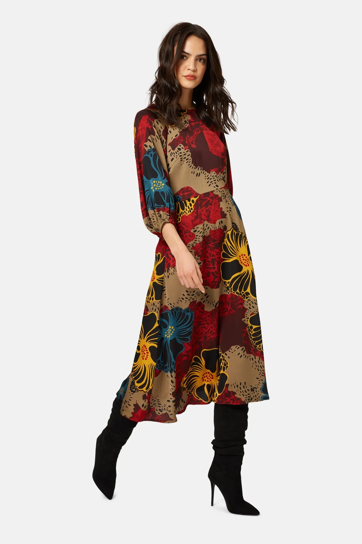 Traffic People Into My Arms Drape Dress-Red Florals-IMA12002009