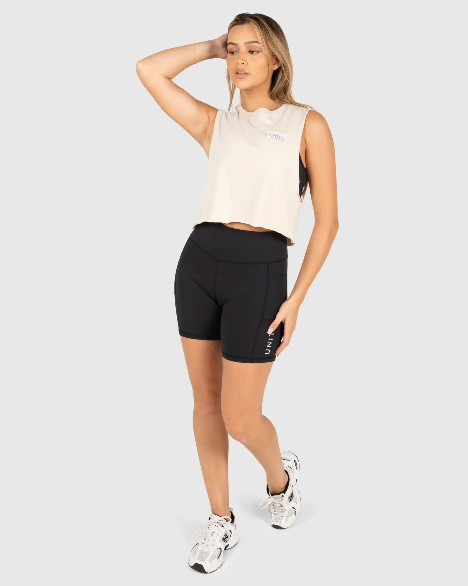 UNIT Ladies Grand Cropped Muscle Tee